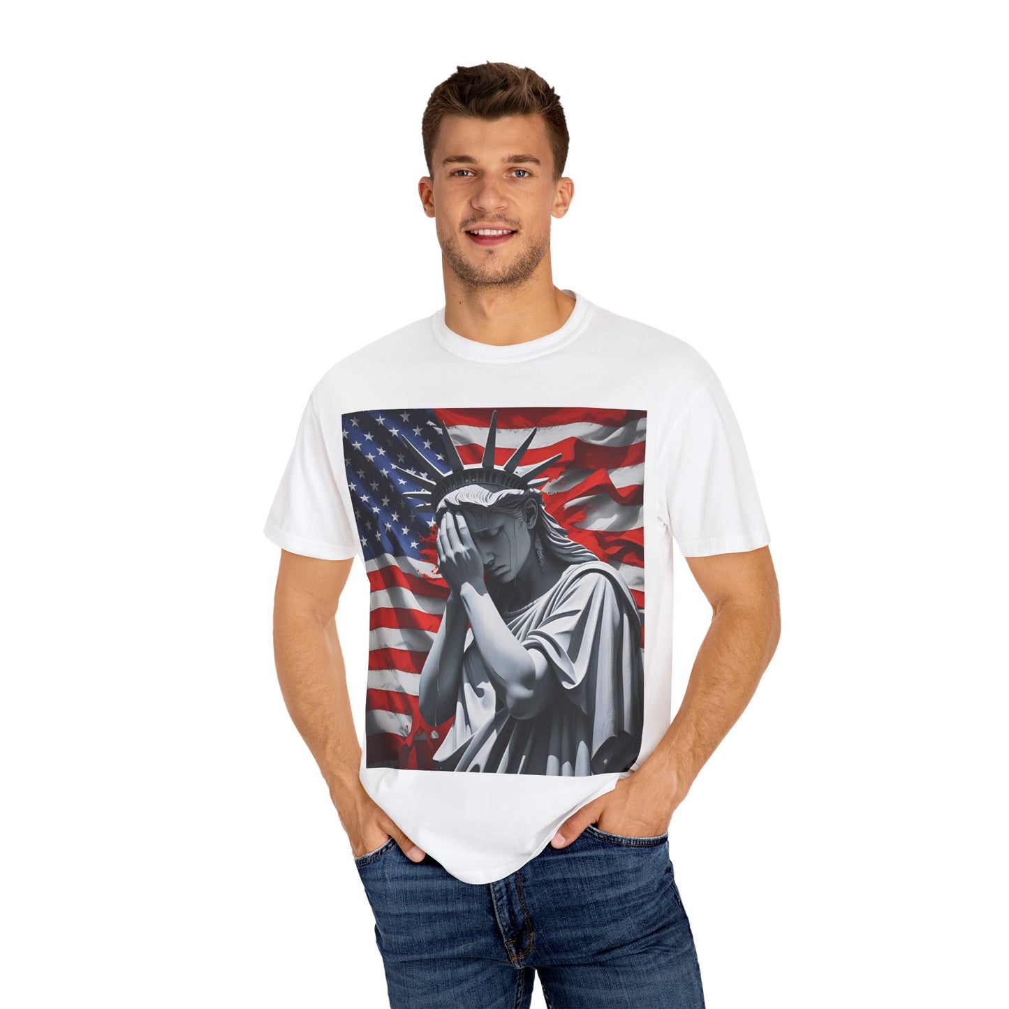 Statue of Liberty T-Shirt, Patriotism Tee, USA Pride Shirt, Vintage Fashion Top, Ideal for Memorial Day, Fourth of July, Gift Idea