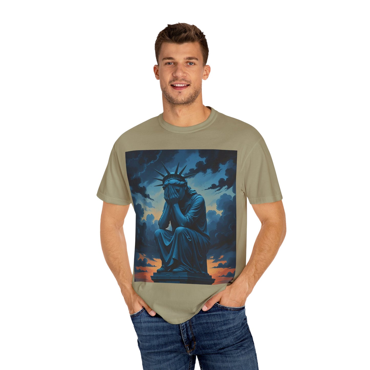 Statue of Liberty T-Shirt, Unisex Graphic Tee, Casual Wear, Gift for Freedom Lovers