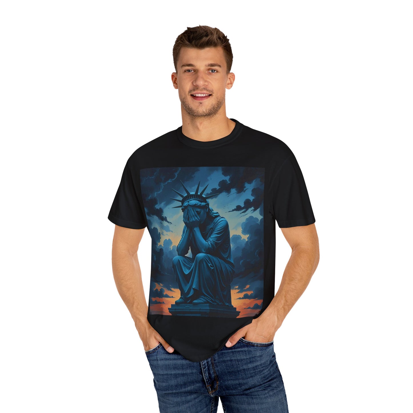 Statue of Liberty T-Shirt, Unisex Graphic Tee, Casual Wear, Gift for Freedom Lovers